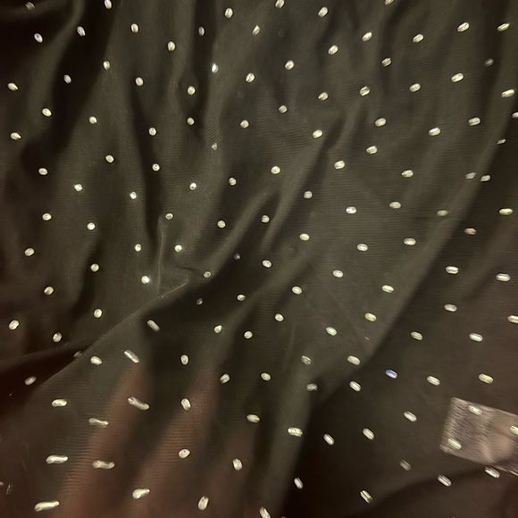 Sheer long sleeve with gems cropped - Picture 2 of 3